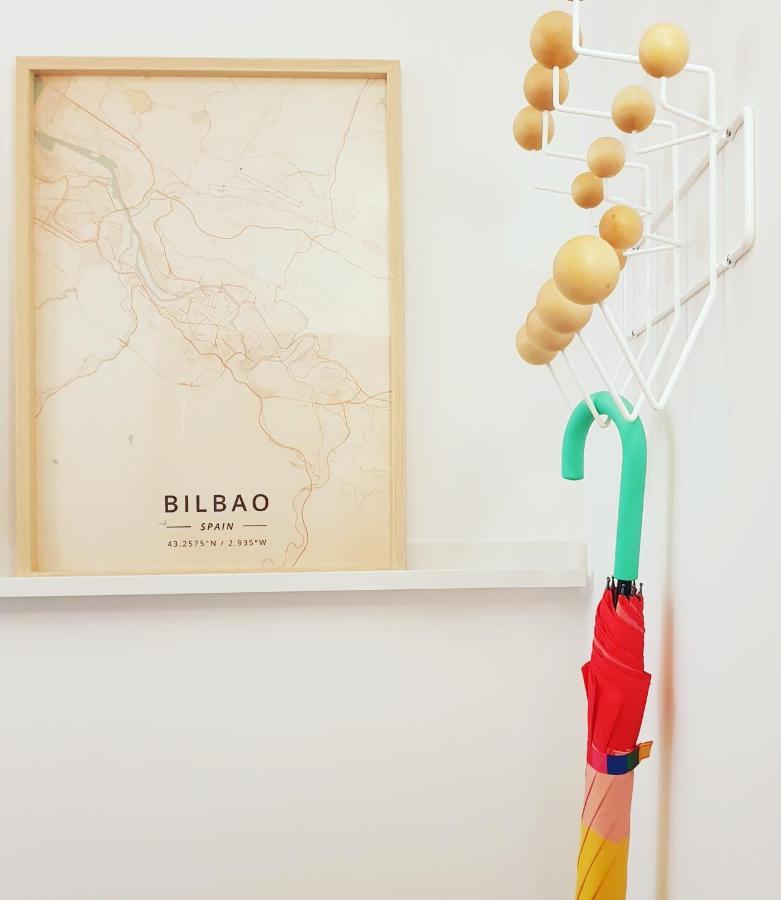 Bright And Modern Apartment In Bilbao City Center Bagian luar foto